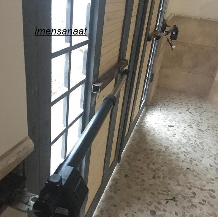 منظور درب اتومات برقی پارکینگ