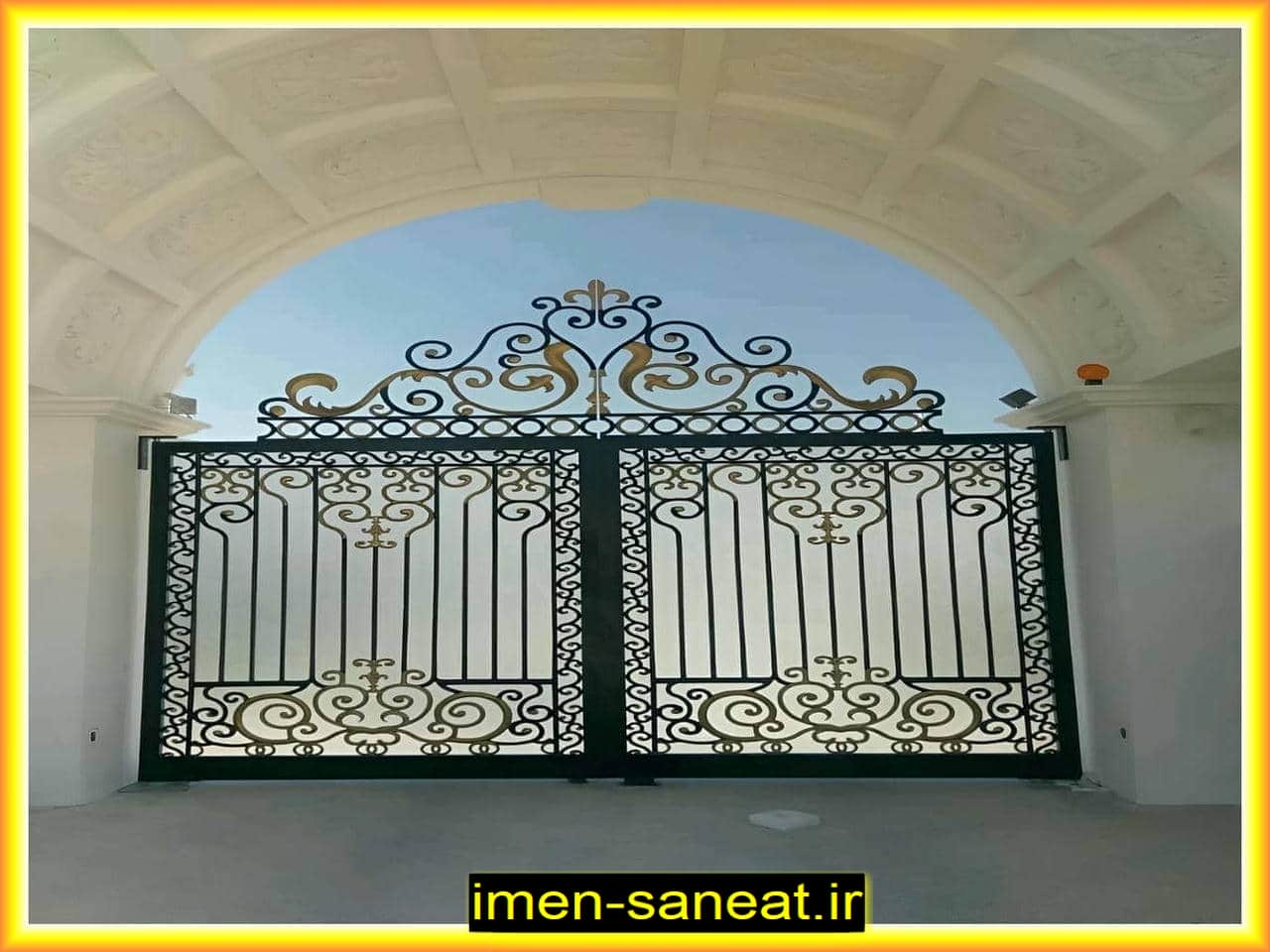 انواع درب‌های فلزی و آهنی کارخانه درب ایمن صنعت