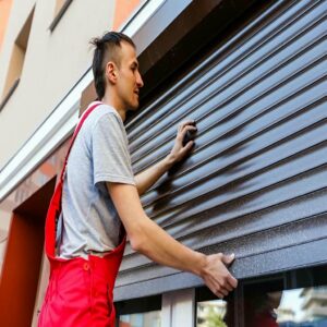 نصب کرکره برقی برای پارکینگ های صنعتی
