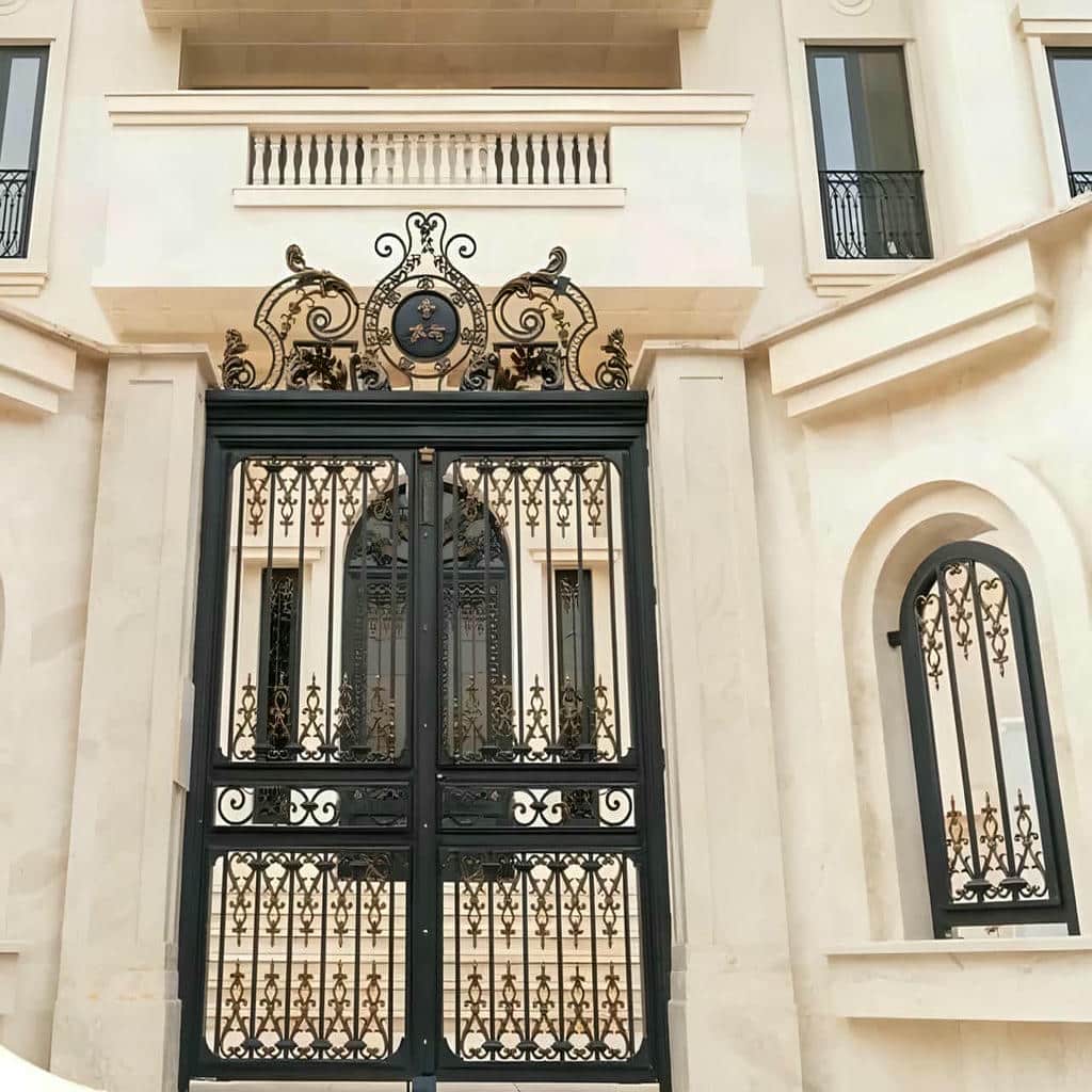 villa-door-wrought-iron-gx فروش درب حیاط ساده و شیک فلزی