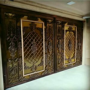villa - door - wrought - iron - uh طراحی و ساخت درب پارکینگ فلزی مقاوم و زیبا