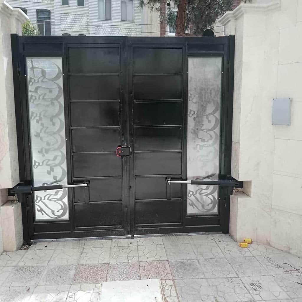 نصب جک درب پارکینگ ویلایی در نیشابور