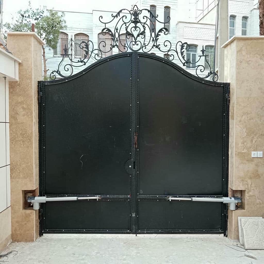 نصب جک درب پارکینگ اجرای دقیق در رشت