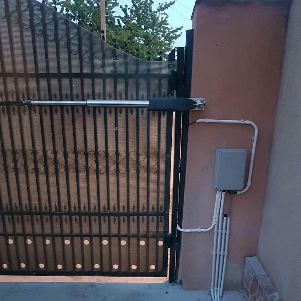 جک درب پارکینگ در کرمانشاه