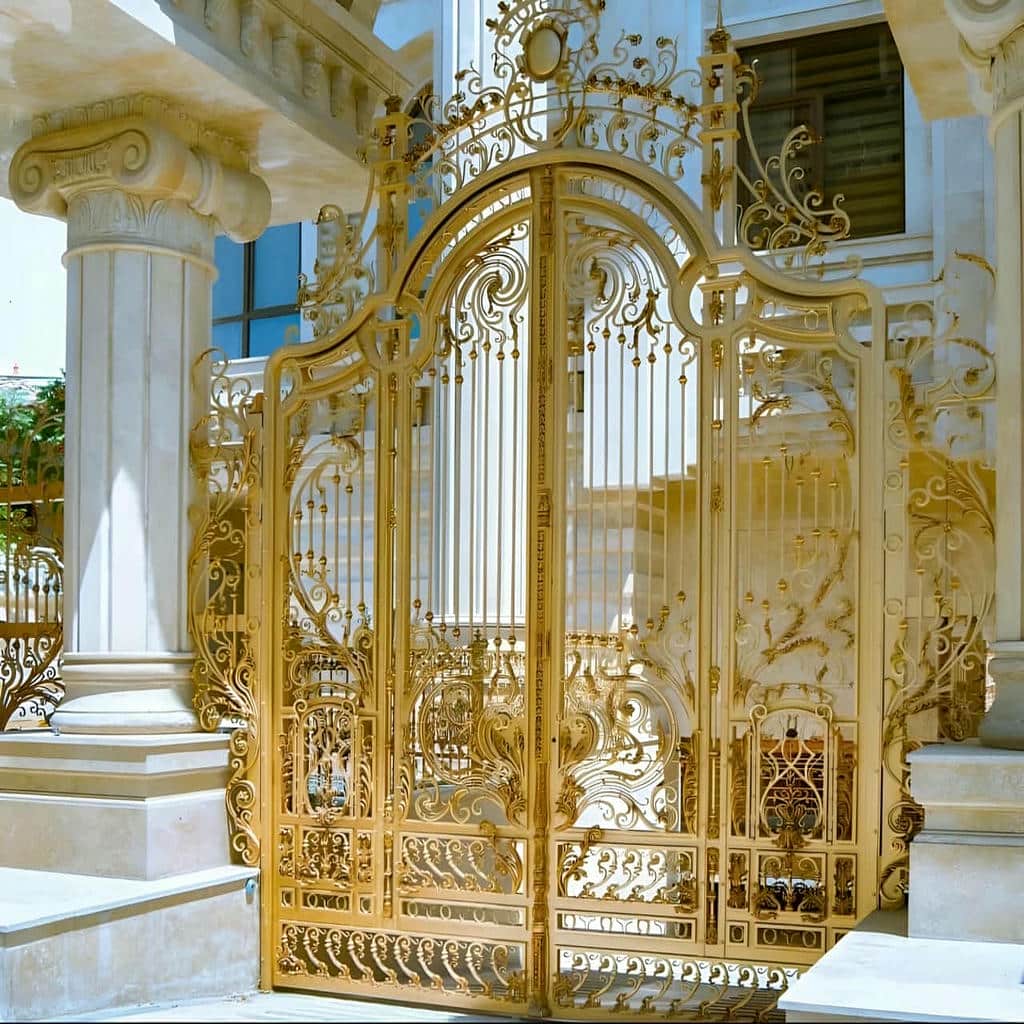 کارخانه درب حیاط رنگ کوره ای در ساری