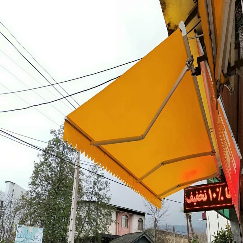 سایبان برقی در ایرانشهر