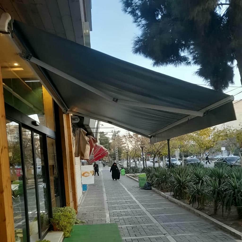 نصب سایبان برقی موتور قدرتمند در بندر بوشهر