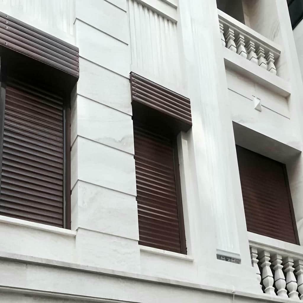 نصب کرکره برقی تراز در سبزوار