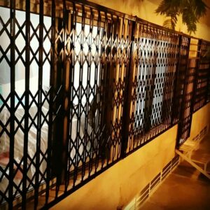 درب آکاردئونی فلزی در قائمشهر