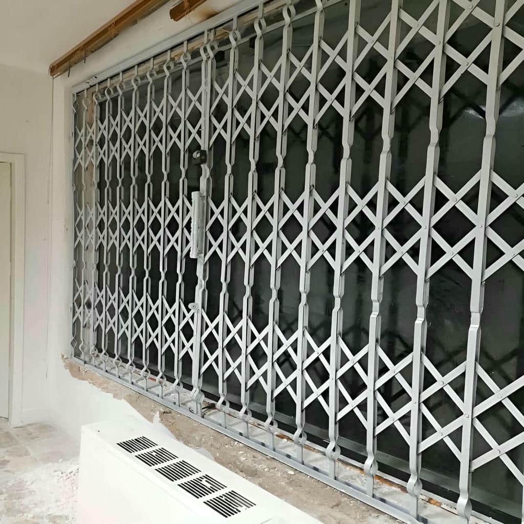 قیمت درب آکاردئونی فلزی تسمه تقویتشده در یزد