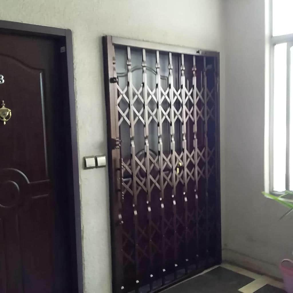 خرید درب آکاردئونی فلزی دوگل در چالوس