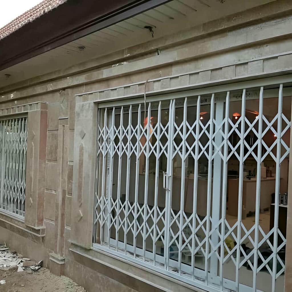 کارخانه درب آکاردئونی فلزی ضدبرش در قائمشهر
