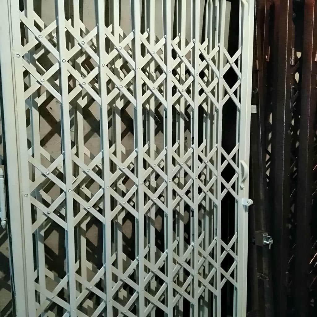 کارخانه درب آکاردئونی فلزی قفل مخفی در بندرعباس