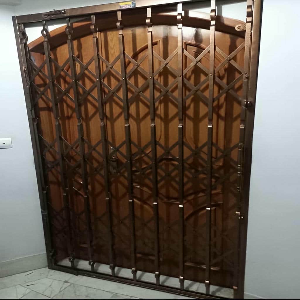 فروش درب آکاردئونی فلزی تمام گل در اراک
