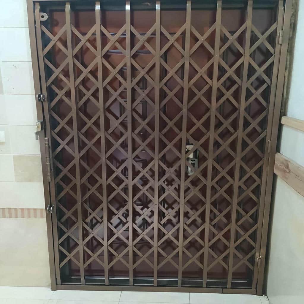خرید درب آکاردئونی فلزی دوگل در نسیم شهر