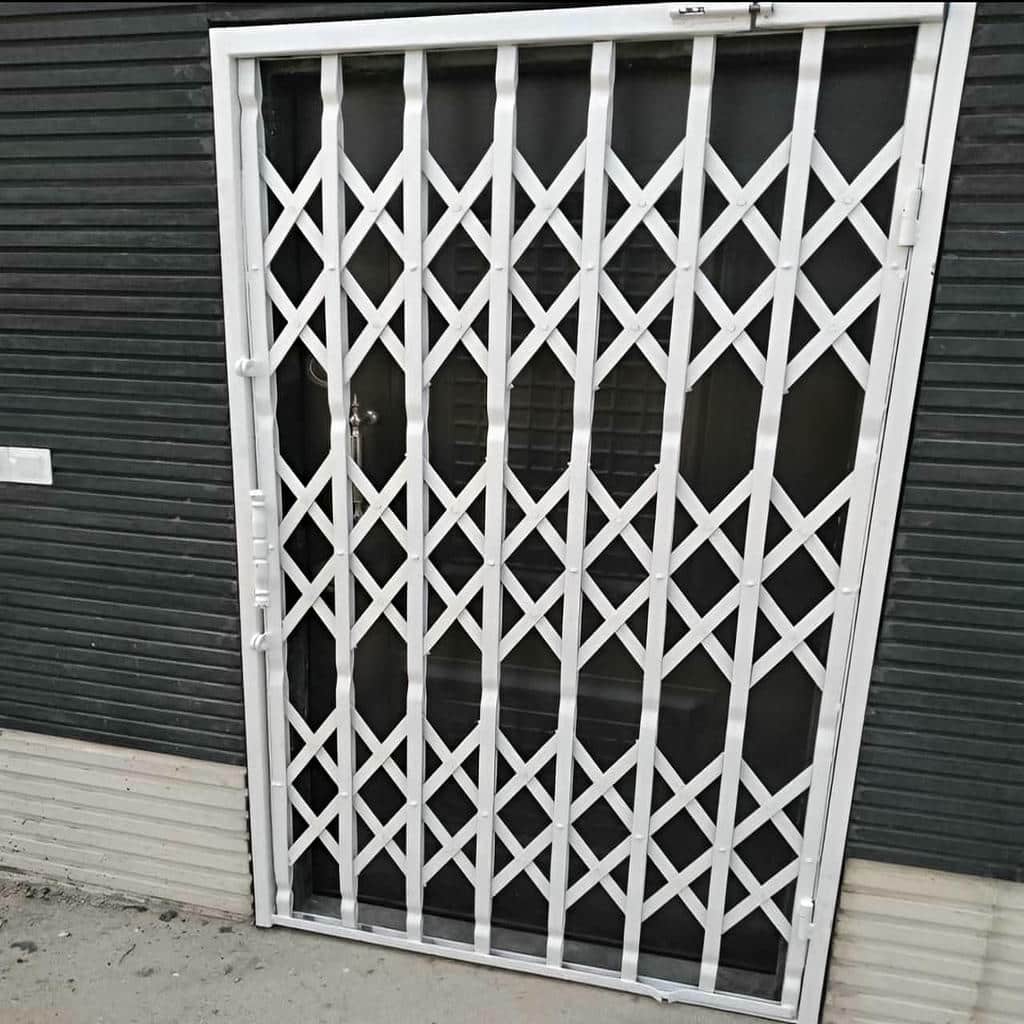 کارخانه درب آکاردئونی فلزی ضدبرش در گرگان