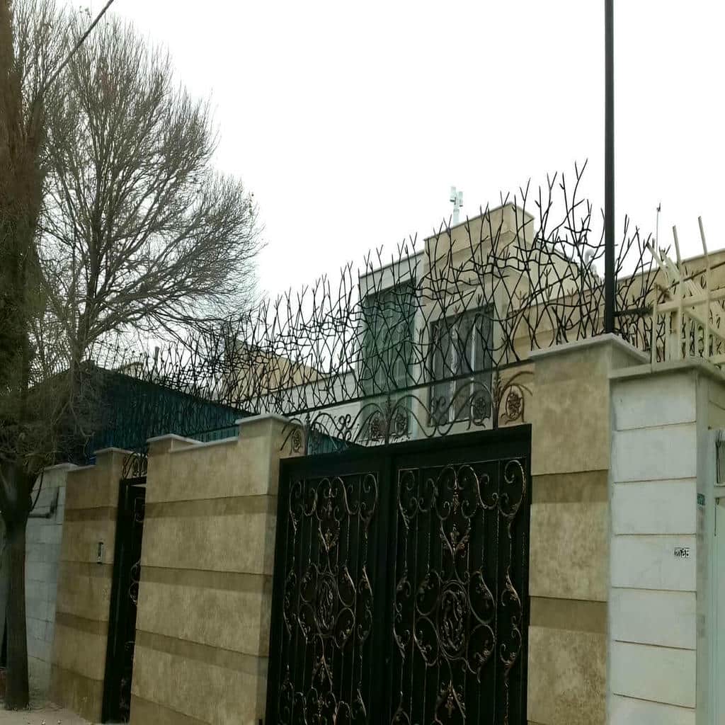 خرید حفاظ شاخ گوزنی دیوار ساختمان اجرای دقیق در اراک