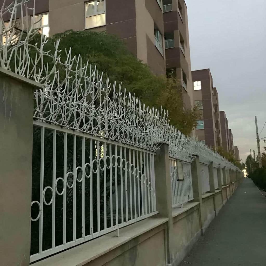 کارخانه حفاظ شاخ گوزنی دیوار ساختمان شاخه نوک‌تیز در کیش