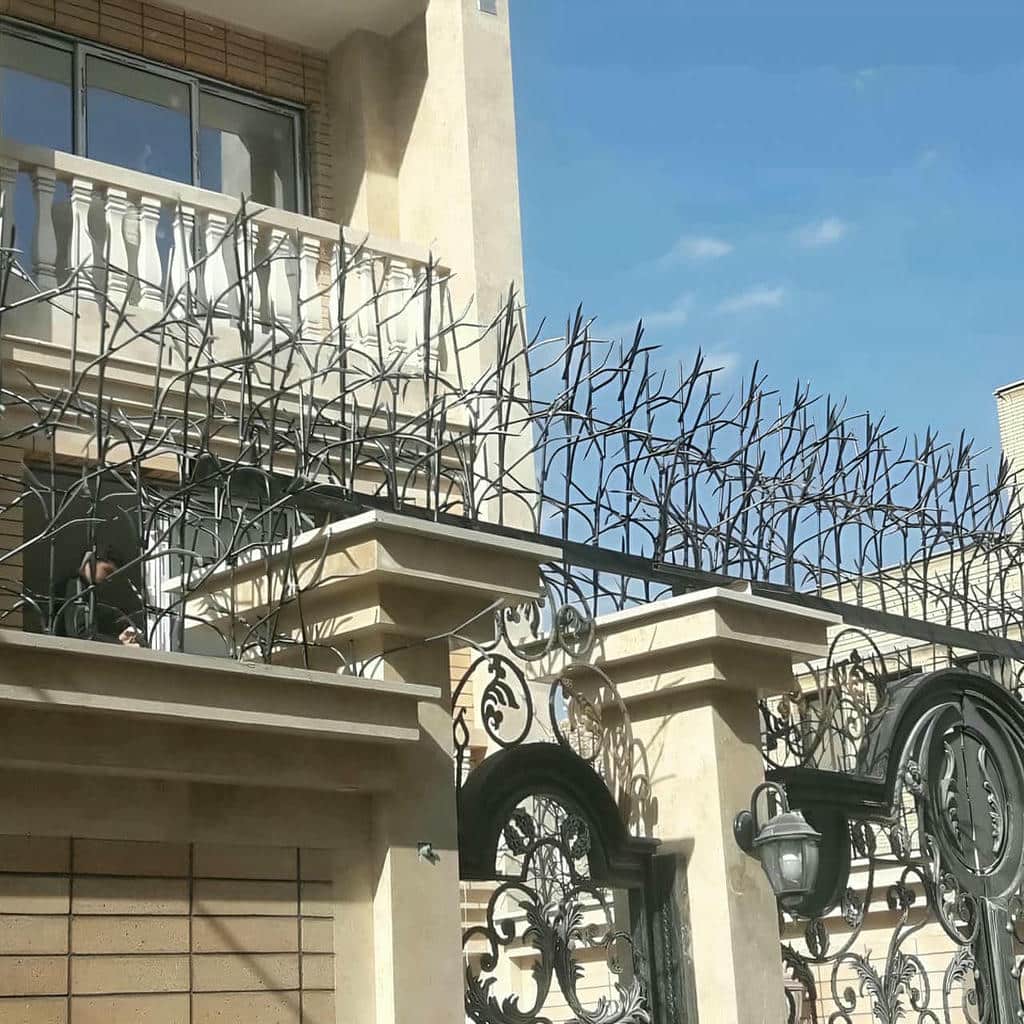 خرید حفاظ شاخ گوزنی دیوار ساختمان تراکم متنوع در کردان