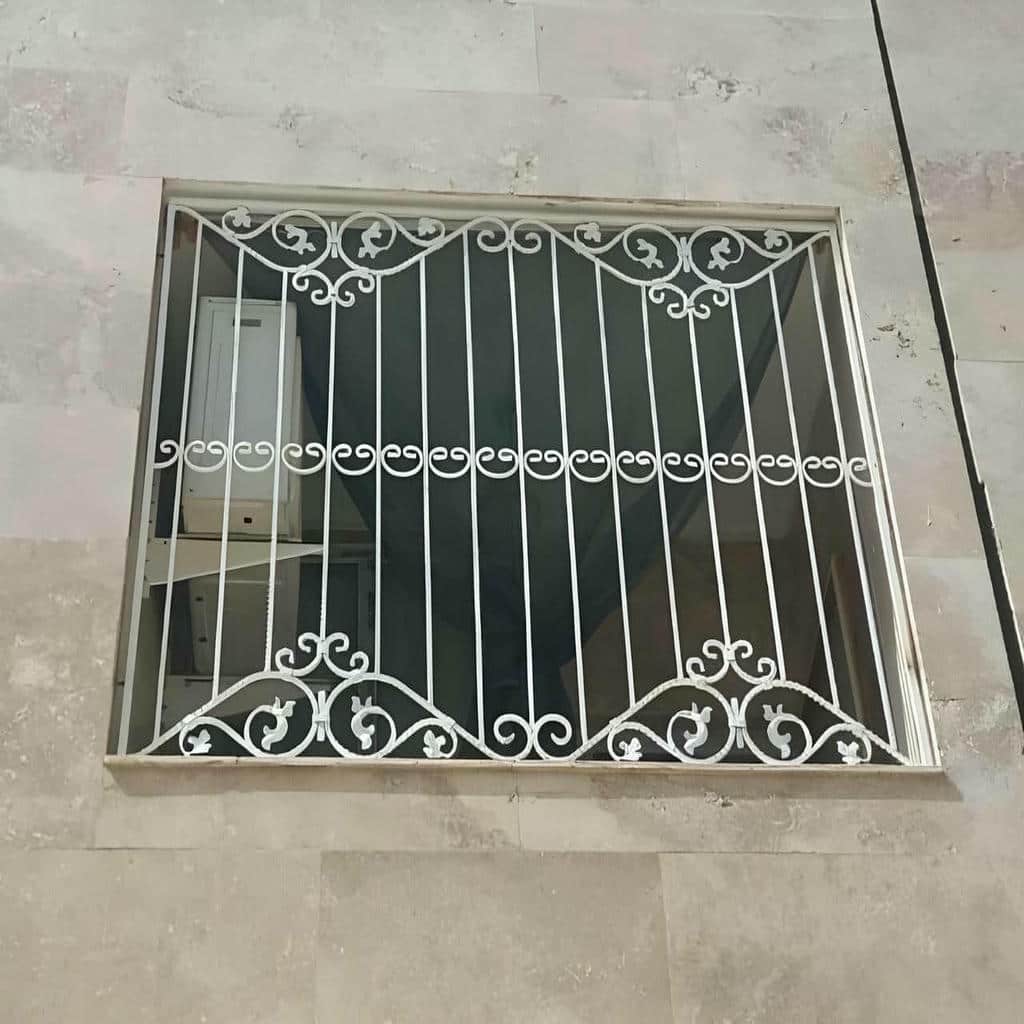 خرید حفاظ پنجره مدرن مربعی در شهریار