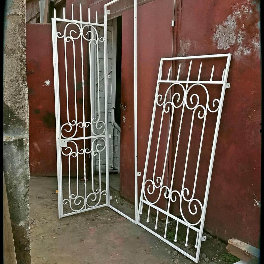 قیمت حفاظ پنجره فرفورژه کلاسیک در آمل