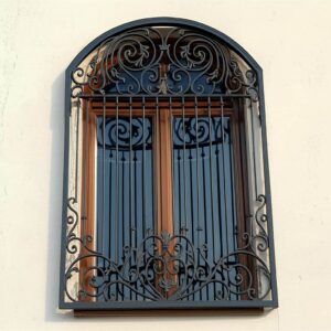 حفاظ پنجره در کردان