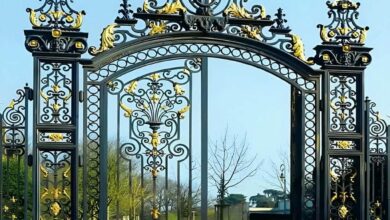 درب حیاط در سنندج