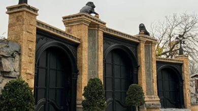 درب حیاط در خرم آباد