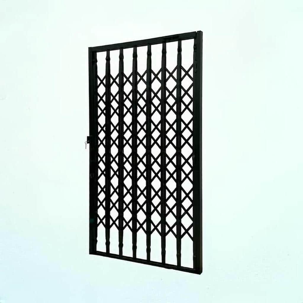 درب آکاردئونی با ریل روان و تراز