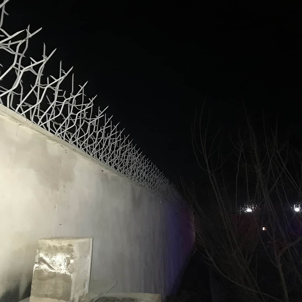 حفاظ شاخ گوزنی و حفاظ سرنیزه ای با رنگ مقاوم فضای باز