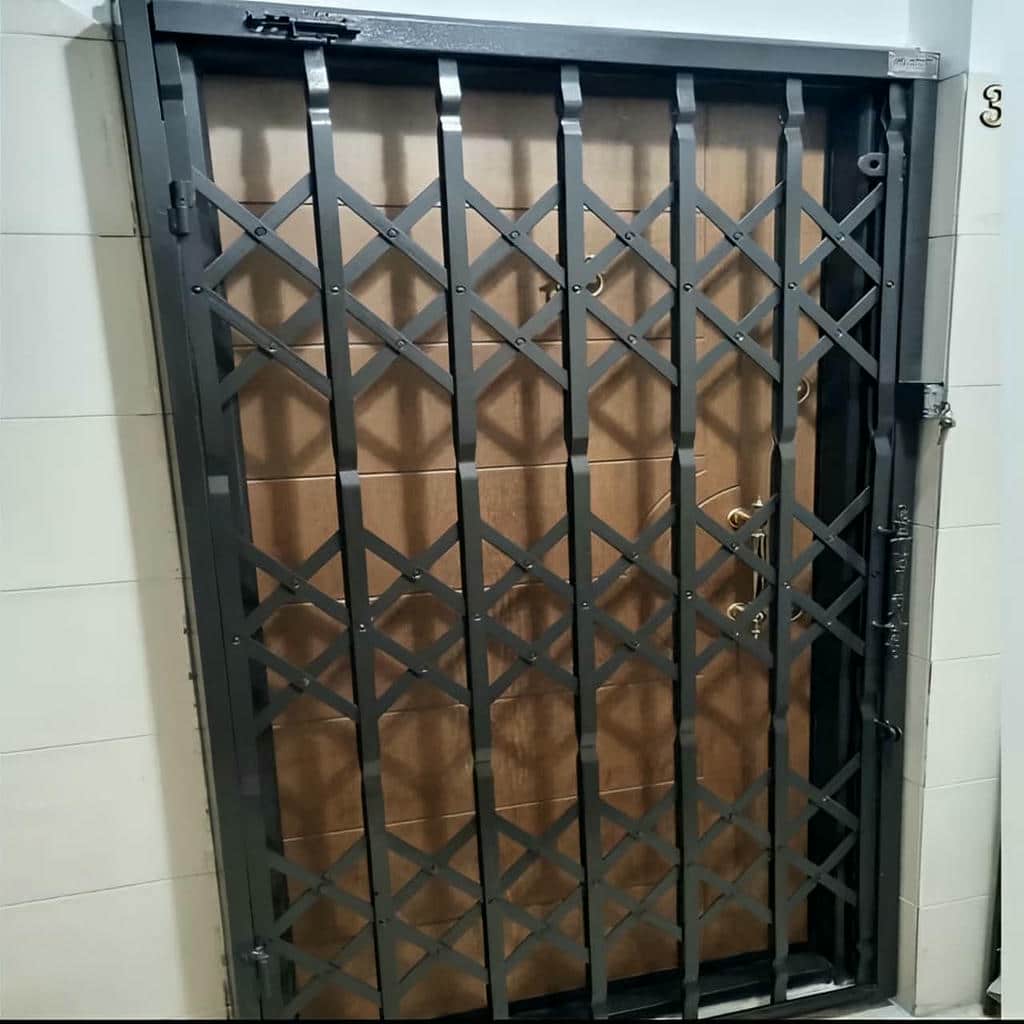 خرید درب آکاردئونی برای واحد اداری با مشاوره انتخاب مدل