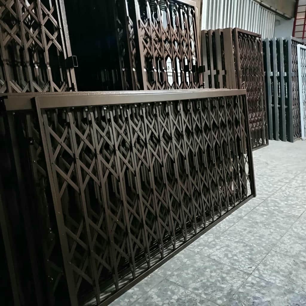 حفاظ آکاردئونی لوزی تسمه پهن با طرح منظم و ظاهر مقاوم
