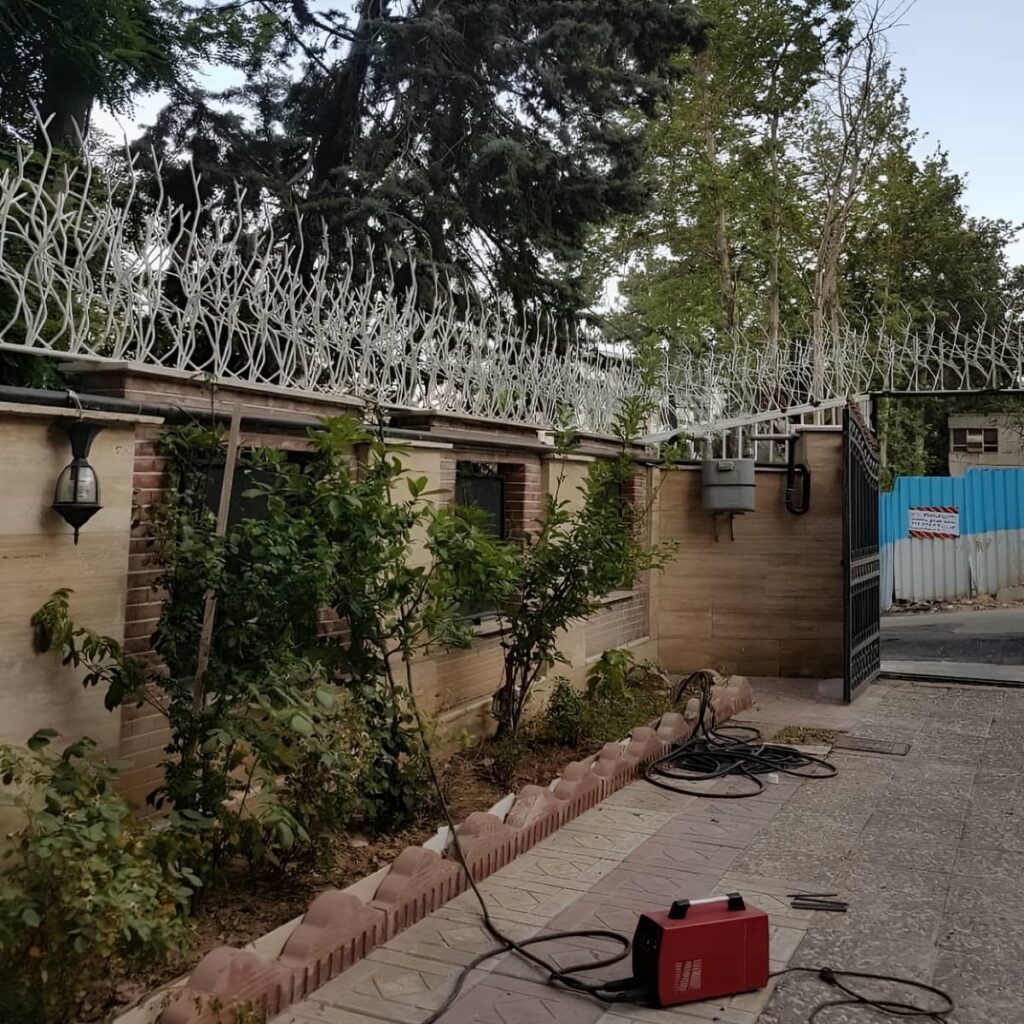 خرید حفاظ دیوار ضد سرقت میلگردی با تضمین کیفیت
