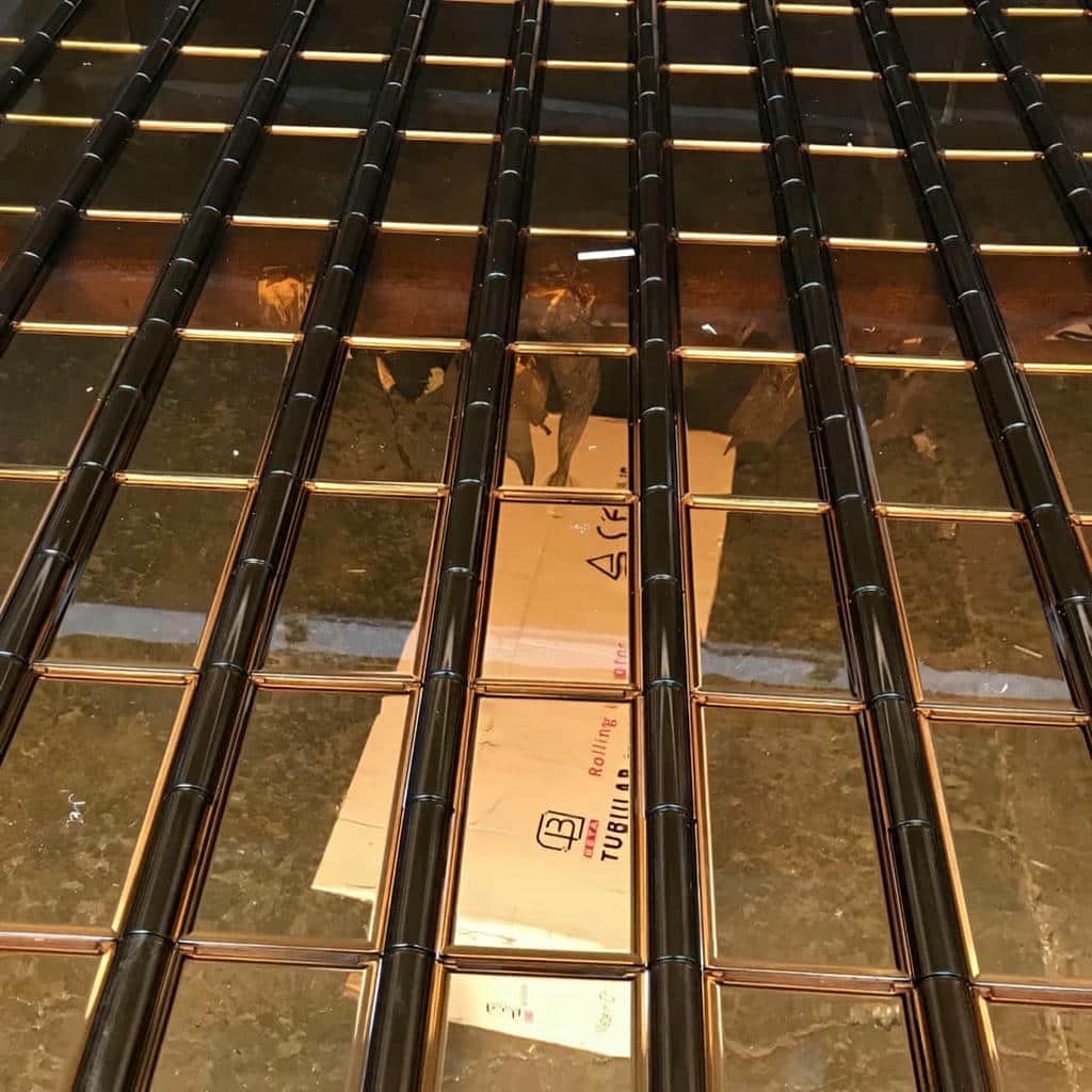 نصب کرکره برقی پلی کربنات ضد ضربه با ریل دقیق