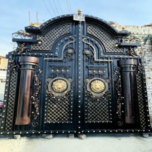 11 نمونه درب حیاط طرح چوب فلزی