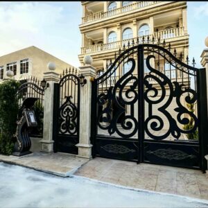 9 طرح درب آهنی کلاسیک کتیبه دار