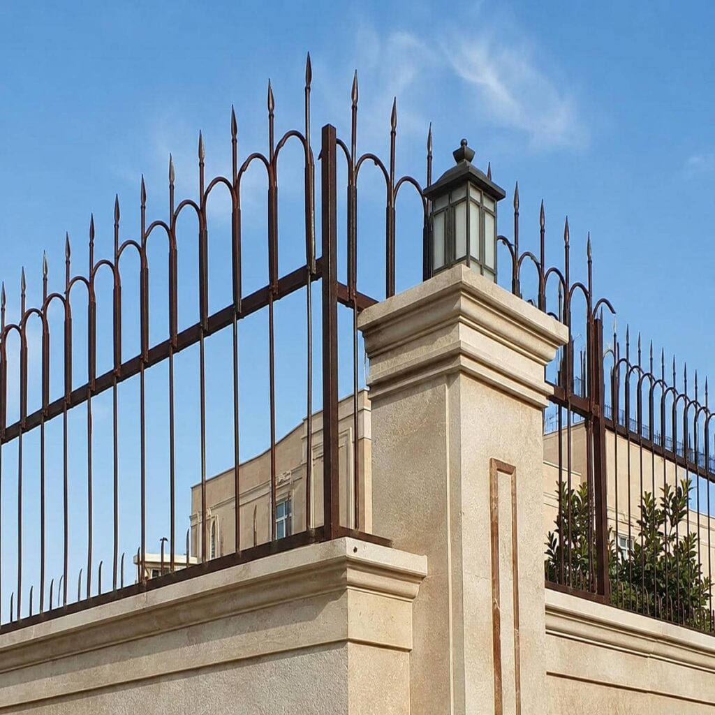 حفاظ دیوار فلزی ردیفی برای سفارش مطمئن