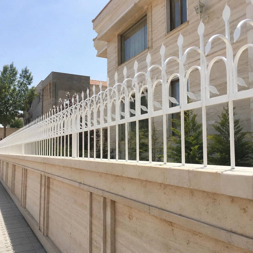 خدمات نصب حفاظ دیوار سیم خاردار ترکیبی با پشتیبانی