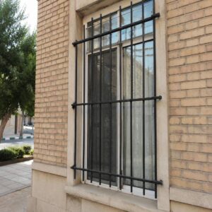 8 طرح حفاظ پنجره مشکی طلایی نما