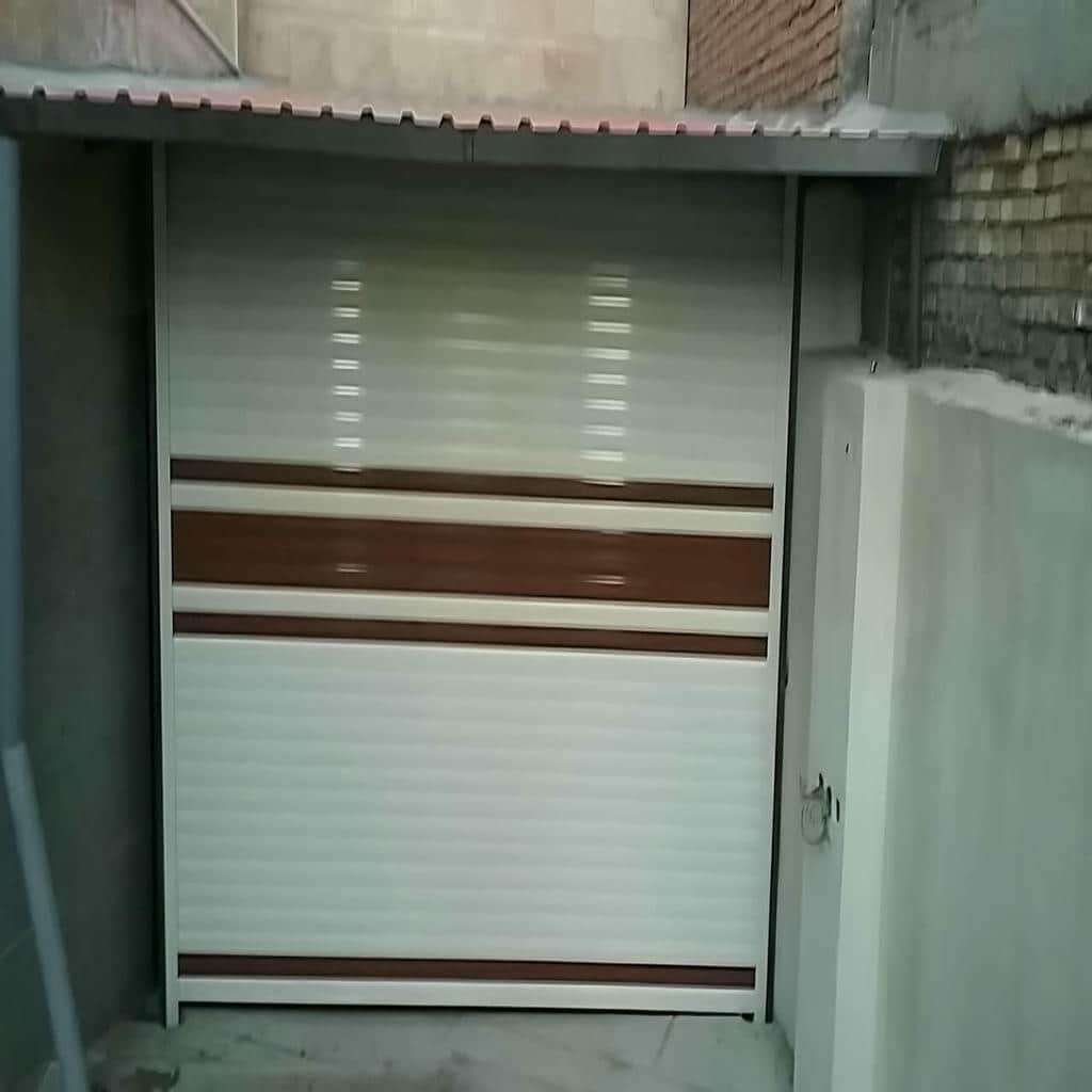مزیت نصب درب کرکره ای برقی برای حیاط خانه