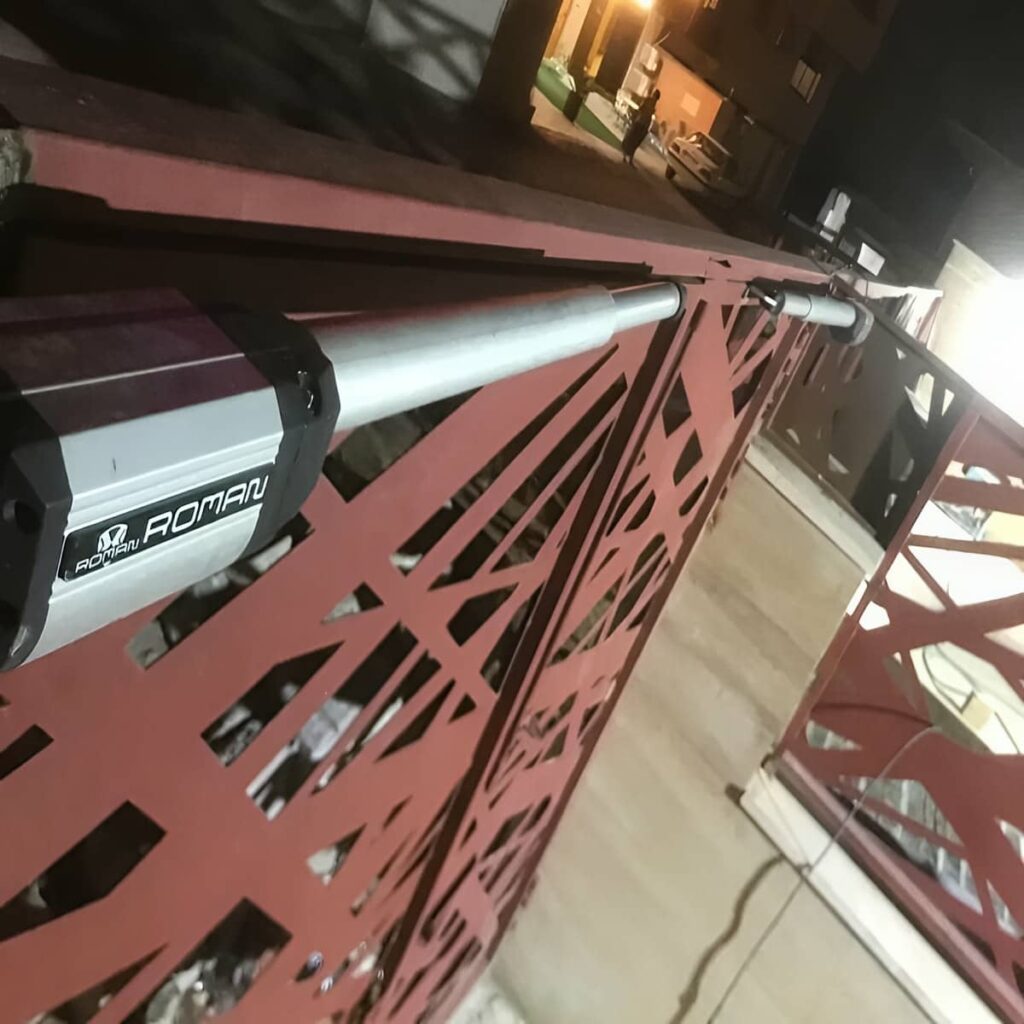 جک درب اتوماتیک لایف ایتالیا