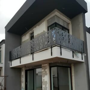 نرده کلاسیک بالکن با طراحی اصیل