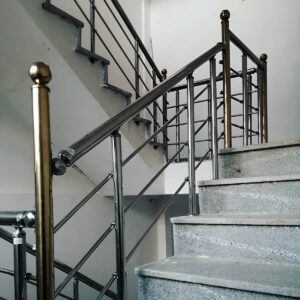 نرده استیل بالکن با طراحی مدرن
