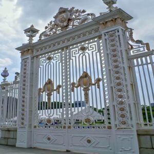 درب باغی فلزی مناسب مناطق گرم