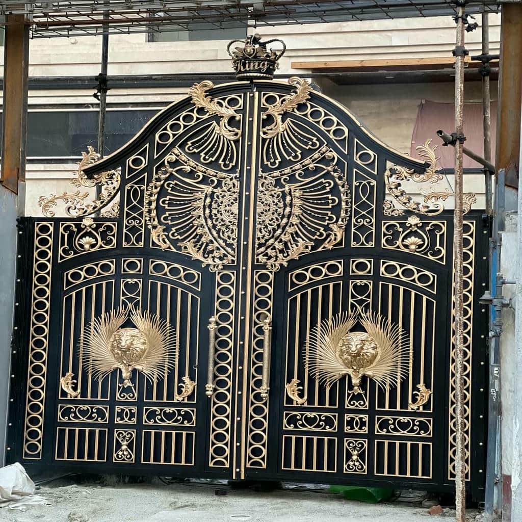 درب آهنی با متریال با کیفیت