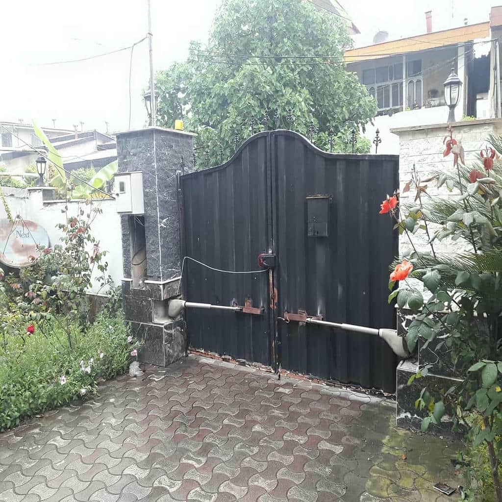 جک درب پارکینگ بازویی در بجنورد