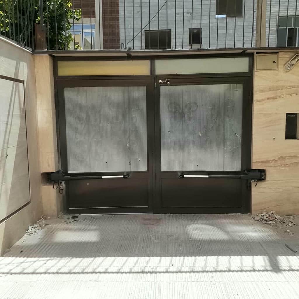 موتور درب پارکینگ در ورودی استان کرمان