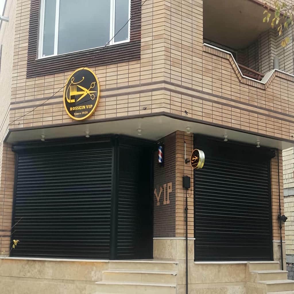 کرکره برقی خاکستری فروشگاه در اردبیل