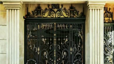 درب حیاط مشکی نصب شده در استان خراسان جنوبی